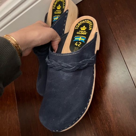 Clogs - Picture 4 of 6